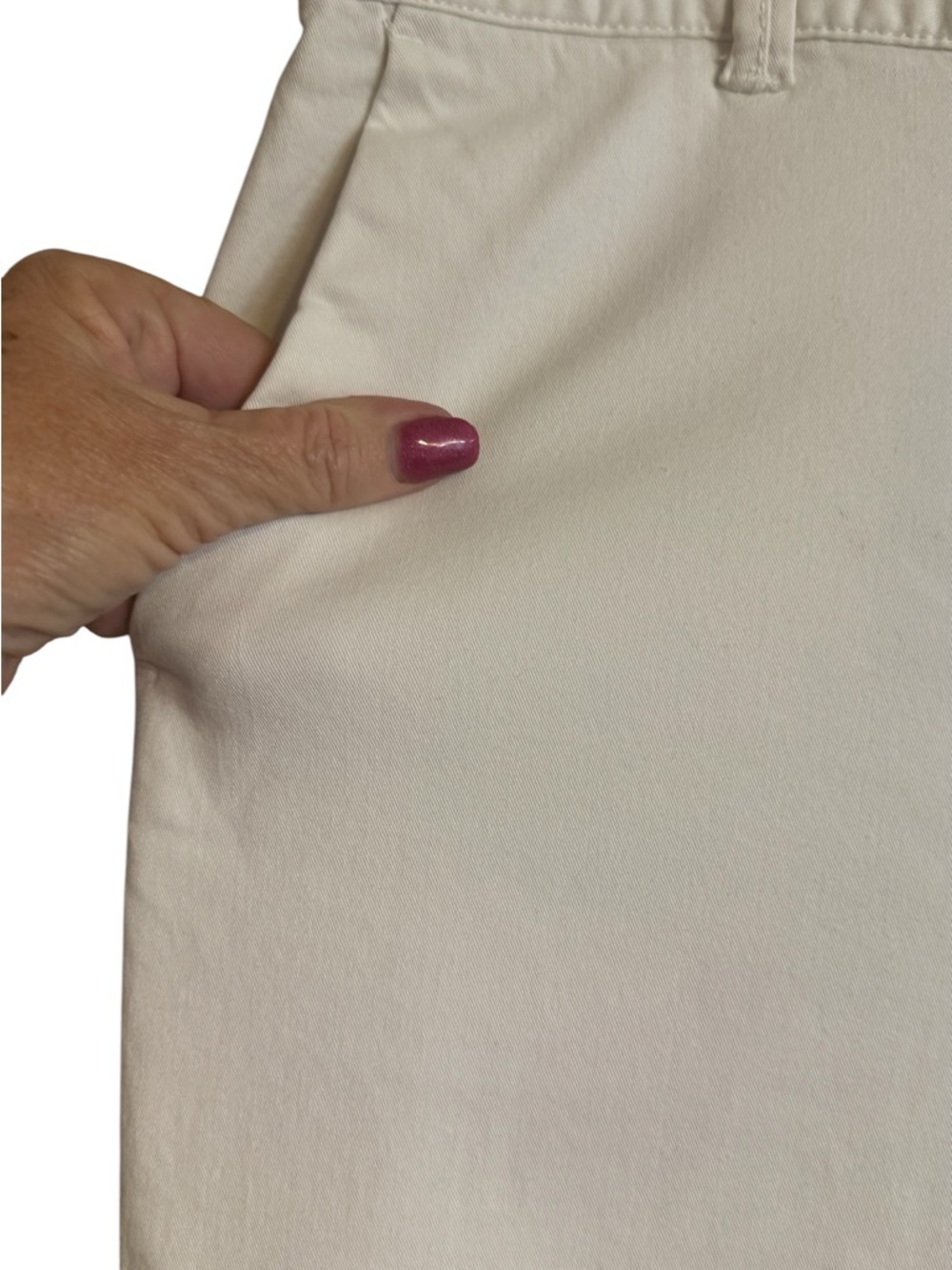 ANN TAYLOR Women’s Capris in WHITE SIZE: 12 #14 - Picture 3 of 6